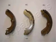 JAPANPARTS MITSUBISHI щоки гальмівні Colt, Lancer 90-